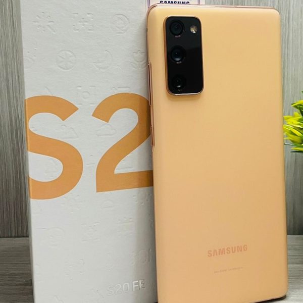 SAMSUNG S20 FE